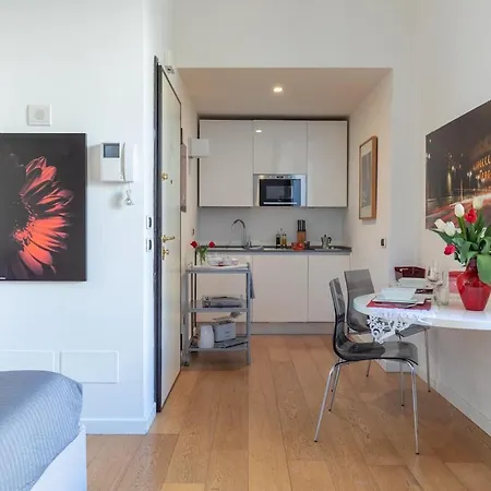 Nostromondo Ciancaleoni Palace Apartment