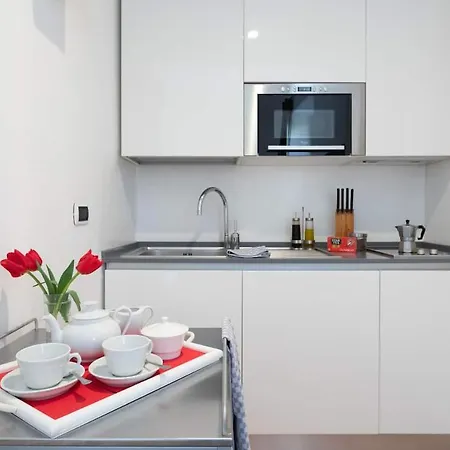 Apartament Nostromondo Ciancaleoni Palace Rzym