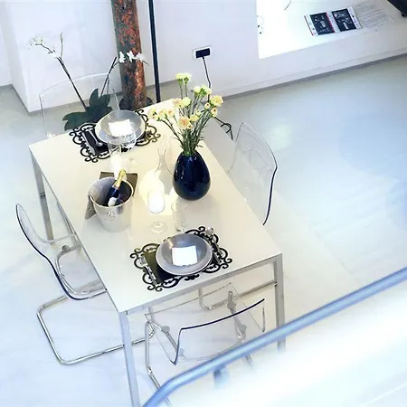 Nostromondo Ciancaleoni Palace * Rome