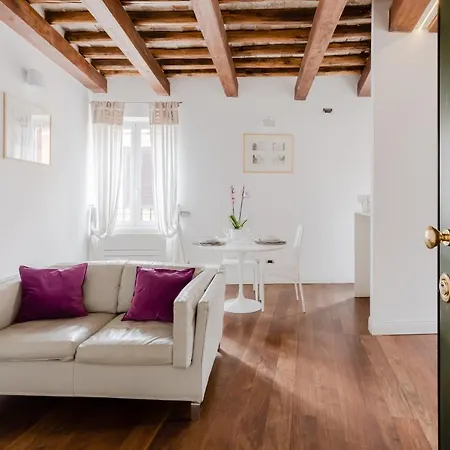 Apartament Nostromondo Ciancaleoni Palace *