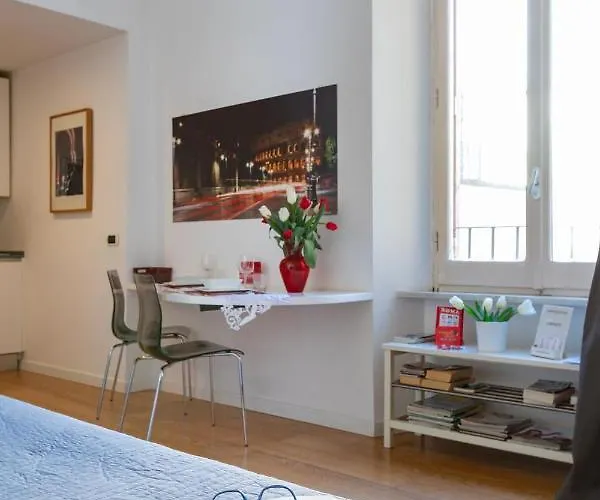 ノストロモド　シアンサレオニ　パレス