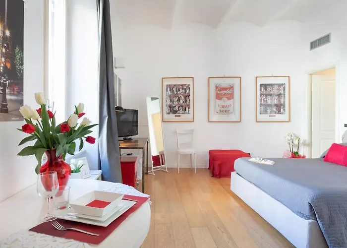 Nostromondo Ciancaleoni Palace * Рим