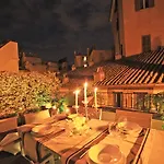 Nostromondo Ciancaleoni Palace
