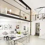 Nostromondo Ciancaleoni Palace דירה רומא